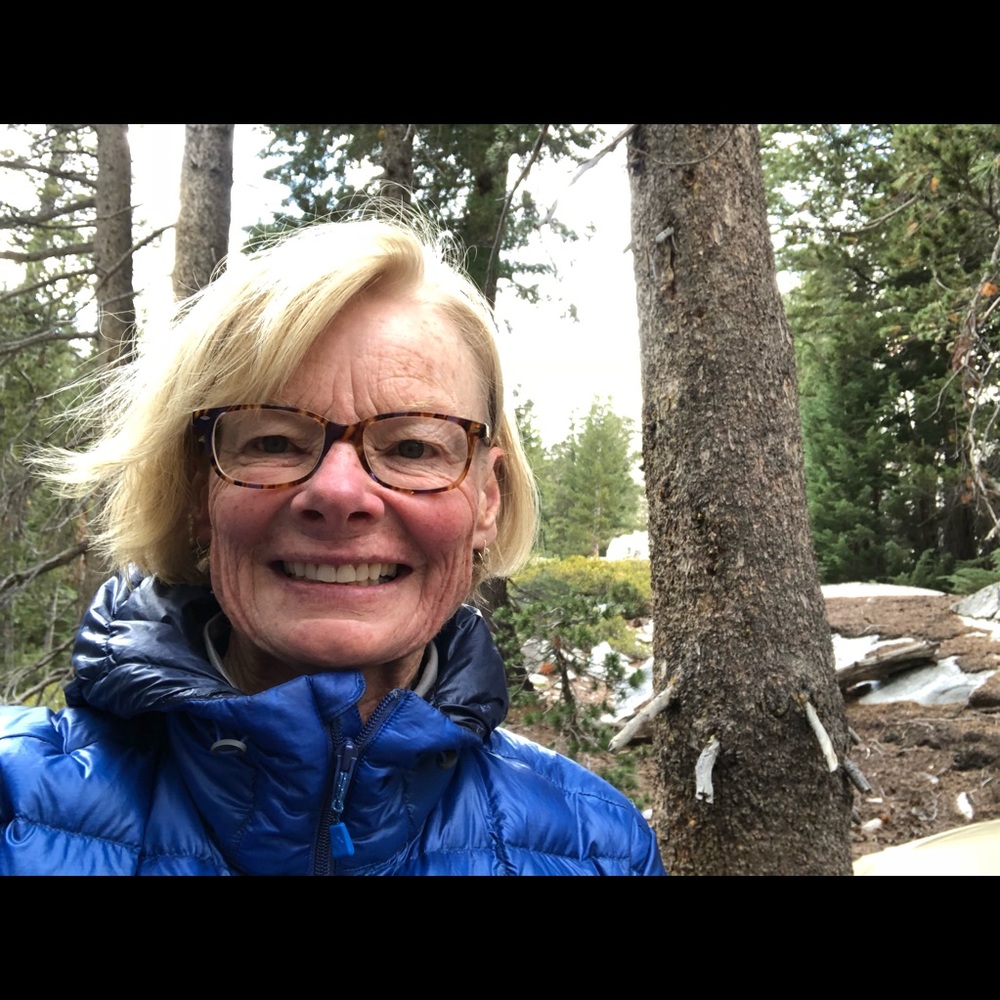 Meet your Posher, Rena